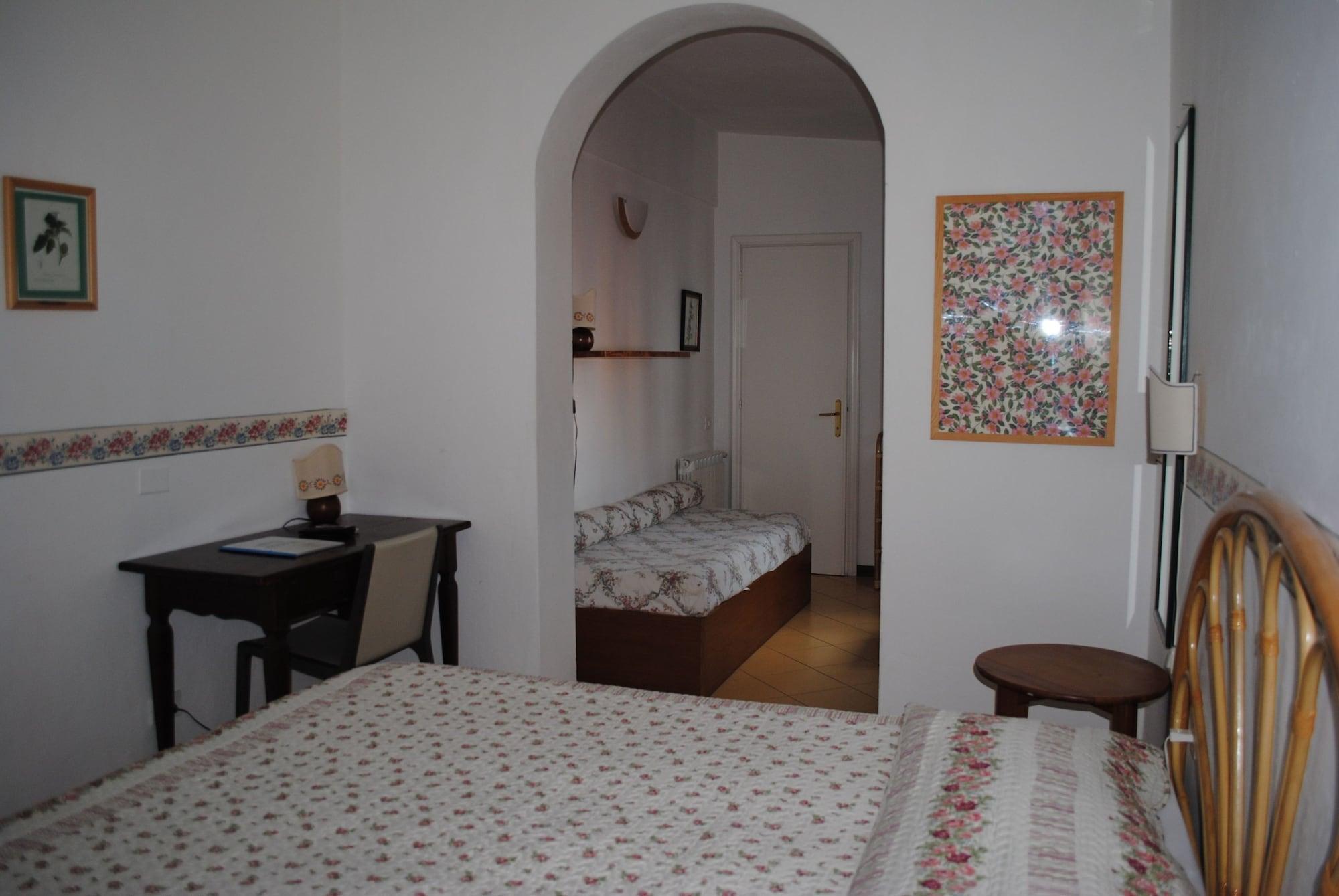 Hotel Sette Archi Bocca di Magra Exterior foto