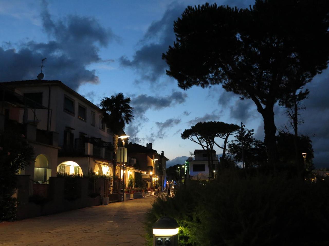 Hotel Sette Archi Bocca di Magra Exterior foto